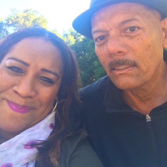 Meet your Posher, Gloria - Picture 12 of 13